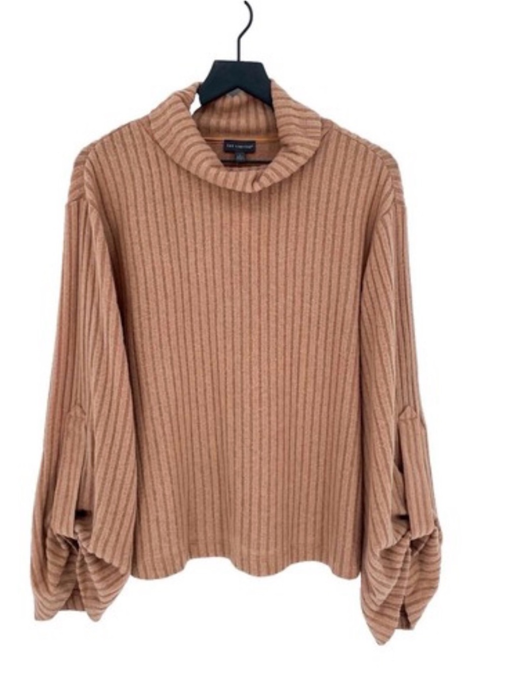 Limited Ribbed Turtleneck Sweater - Camel